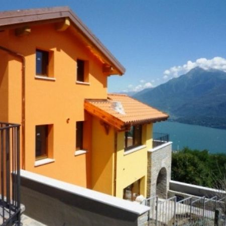 Residence Borgo La Sorgente Gravedona Bagian luar foto